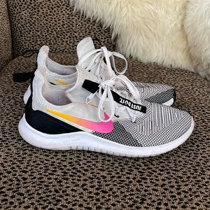 Nike Free tennis shoes - no size tag but pretty sure 8 white/pink/black